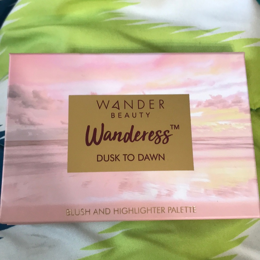 Wander Beauty Wanderess Dusk to Dawn Palette